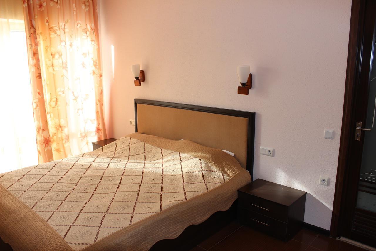 Zlata Inn Tamchy Rum bild